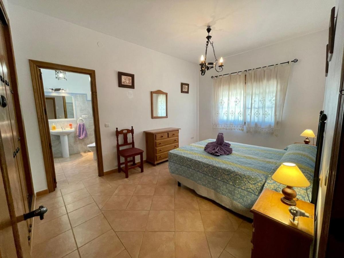 Finca El Almendro มาลากา ภายนอก รูปภาพ
